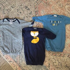 Gerber baby 3 nightgowns